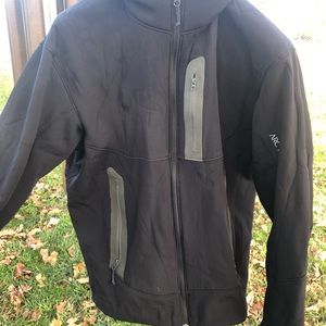 Arcteryx mens lined jacket